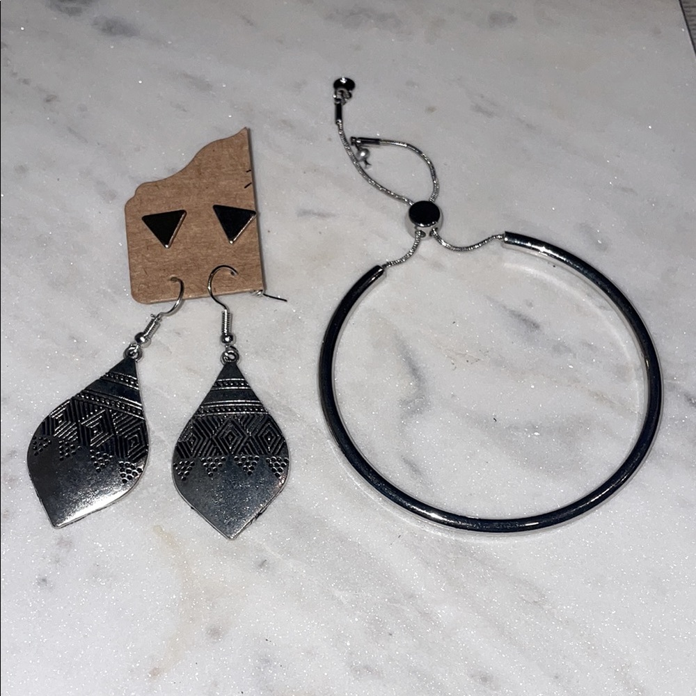 Silver Geometric Earrings and Bracelet Set